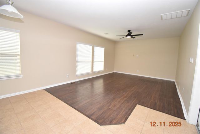 10806 Clear Arbor Lane, Houston, TX 77034