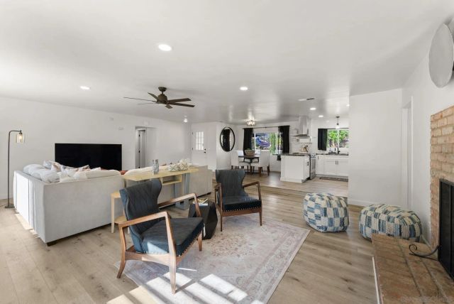 2025 W El Norte Pkwy, Escondido, CA 92026