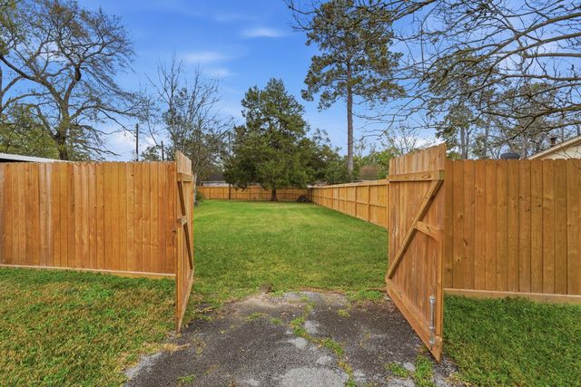 12603 Drumwood Lane, Cypress, TX 77429