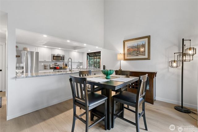 2114 7th Avenue SW, Puyallup, WA 98371