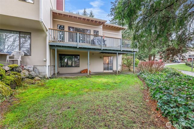 2114 7th Avenue SW, Puyallup, WA 98371