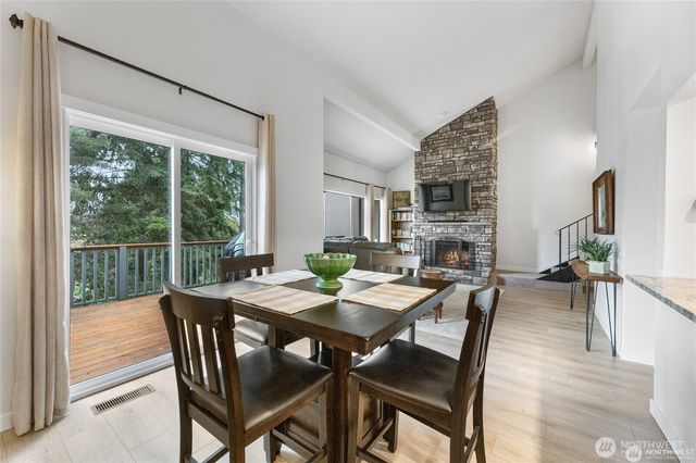 2114 7th Avenue SW, Puyallup, WA 98371