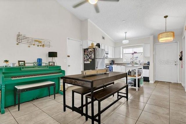 172 GROVE STREET, Orlando, FL 32835