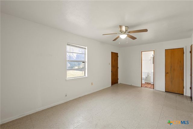 502 W Avenue E, Copperas Cove, TX 76522