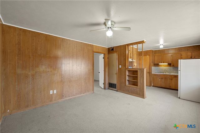 502 W Avenue E, Copperas Cove, TX 76522