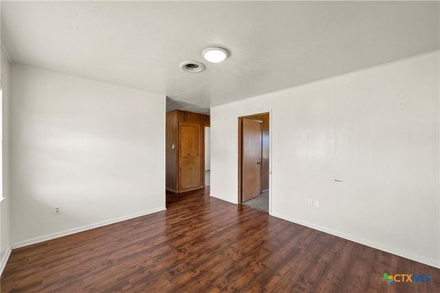 502 W Avenue E, Copperas Cove, TX 76522