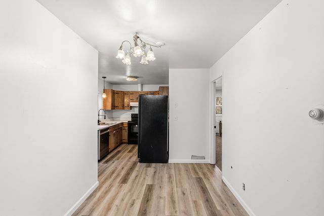 437 Cumberland Drive, Grants Pass, OR 97527