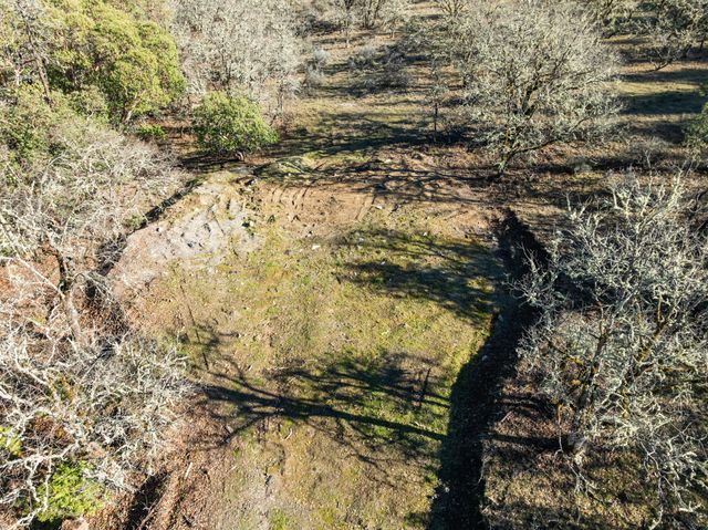 437 Cumberland Drive, Grants Pass, OR 97527