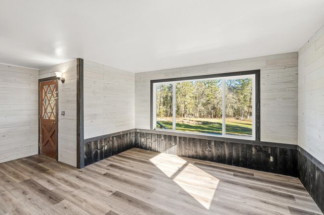 437 Cumberland Drive, Grants Pass, OR 97527