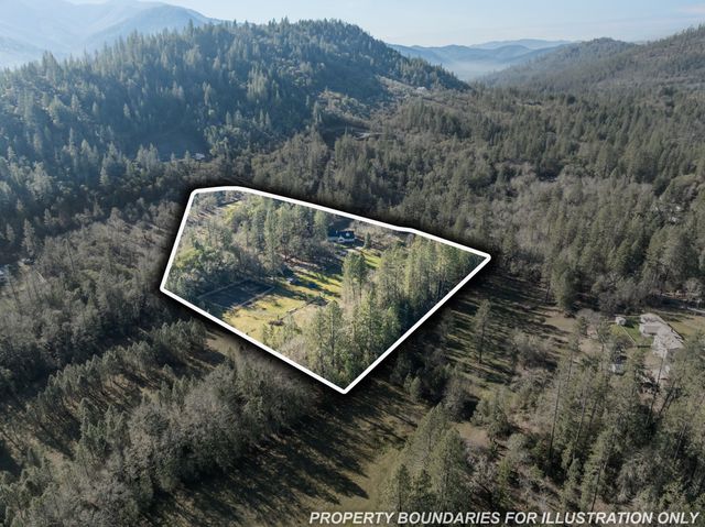 437 Cumberland Drive, Grants Pass, OR 97527