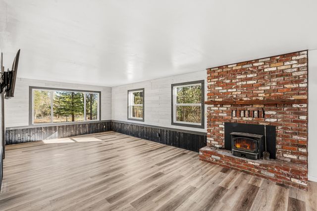 437 Cumberland Drive, Grants Pass, OR 97527