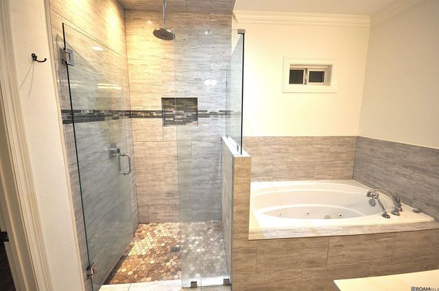 7070 Barremore Dr, Baton Rouge, LA 70817