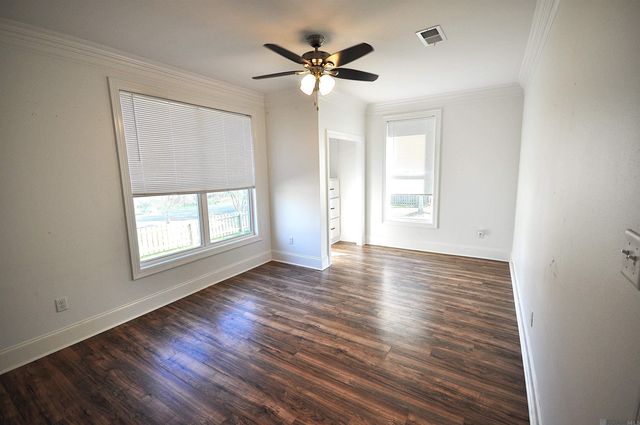 7070 Barremore Dr, Baton Rouge, LA 70817