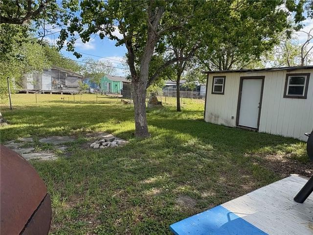 3626 Fairchild St, Corpus Christi, TX 78405