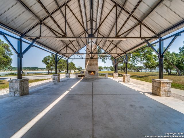 114 Spirit Circle, Spring Branch, TX 78070