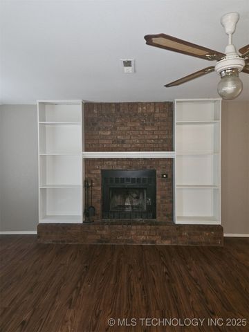 212 W Waco Street, Broken Arrow, OK 74011