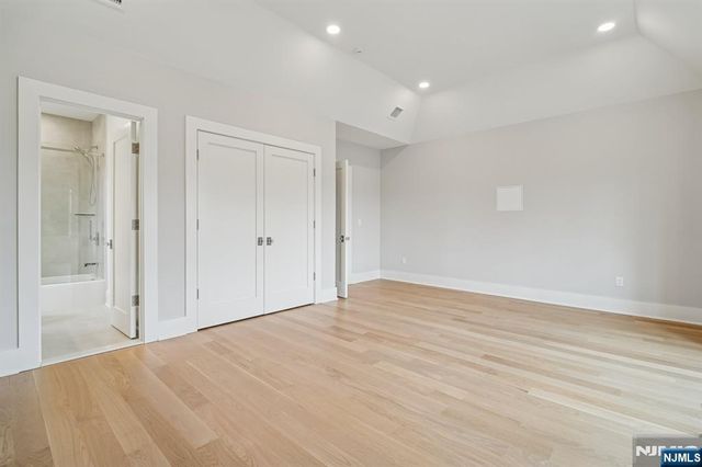 50 Roberts Road, Englewood Cliffs, NJ 07632