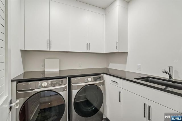 50 Roberts Road, Englewood Cliffs, NJ 07632