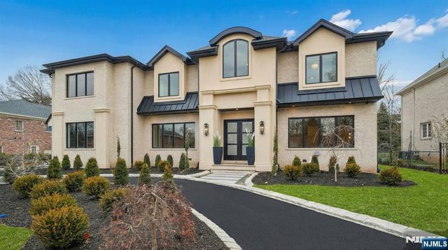 50 Roberts Road, Englewood Cliffs, NJ 07632