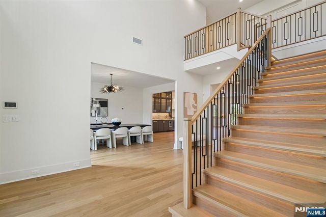 50 Roberts Road, Englewood Cliffs, NJ 07632