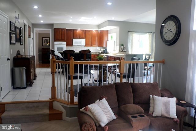 9700 BRAIDED MANE CT, Fairfax Station, VA 22039