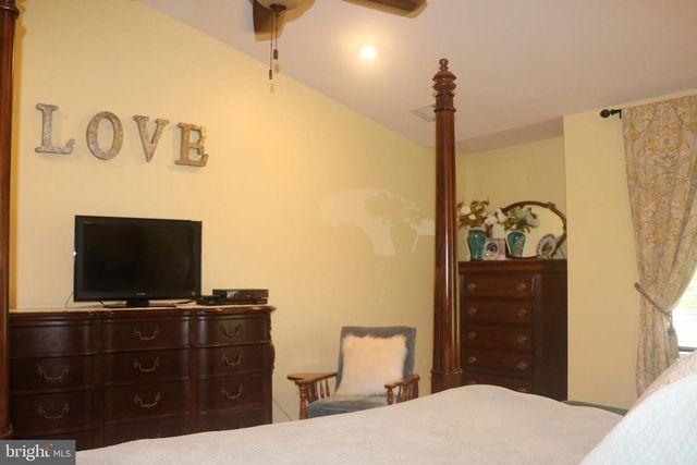 9700 BRAIDED MANE CT, Fairfax Station, VA 22039