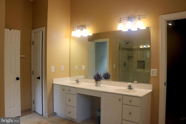9700 BRAIDED MANE CT, Fairfax Station, VA 22039