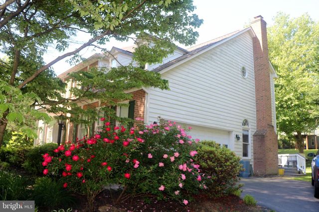 9700 BRAIDED MANE CT, Fairfax Station, VA 22039