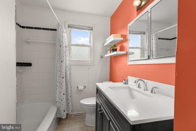 307 PARK HALL S, Laurel, MD 20724
