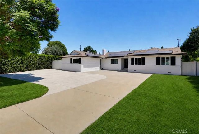 8738 Paso Robles, Northridge, CA 91325