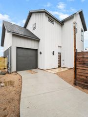 1165 Nickols Ave 2, Austin, TX 78721