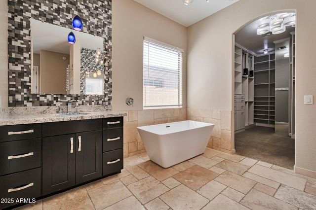 3114 E Capricorn Way, Chandler, AZ 85249