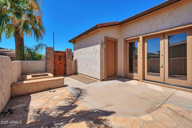 3114 E Capricorn Way, Chandler, AZ 85249
