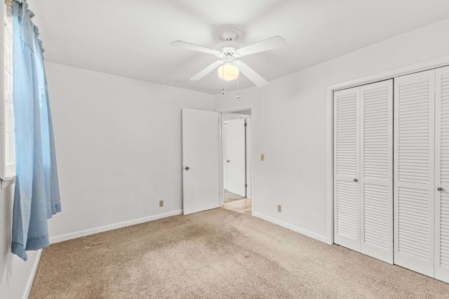 233 Iris Dr, Hendersonville, TN 37075