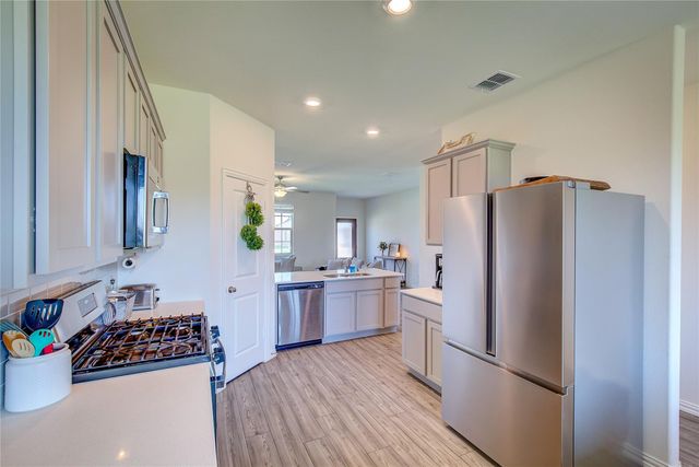 2124 Whispering Sage Boulevard, Royse City, TX 75189