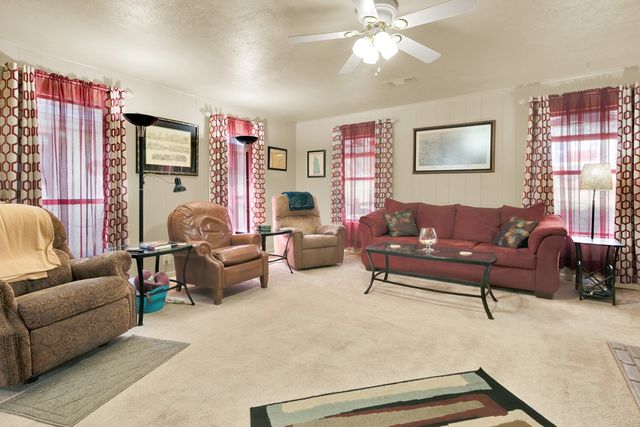 616 Kessler Boulevard, Sherman, TX 75092