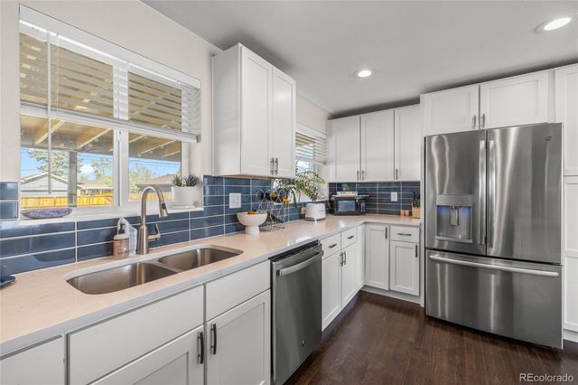 3011 Oneida Street, Denver, CO 80207