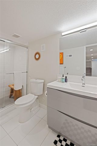 3011 Oneida Street, Denver, CO 80207