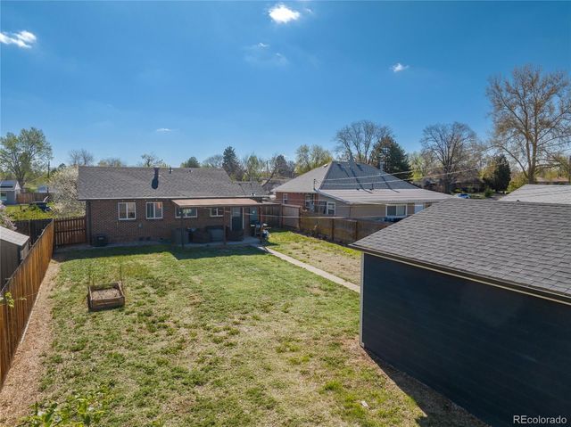 3011 Oneida Street, Denver, CO 80207