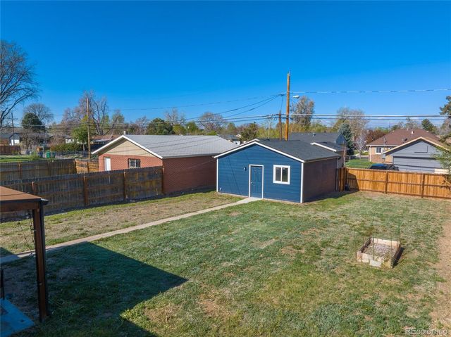 3011 Oneida Street, Denver, CO 80207