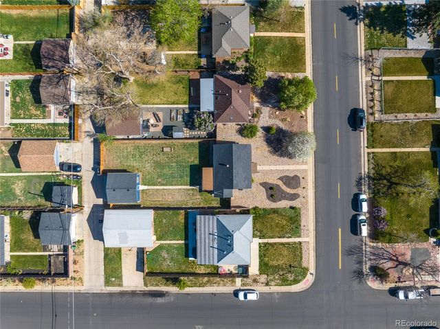 3011 Oneida Street, Denver, CO 80207