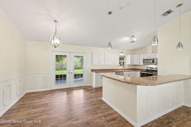 1242 Laconia Street, Sebastian, FL 32958