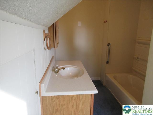 1145 Lehigh Avenue, Salisbury Twp, PA 18103