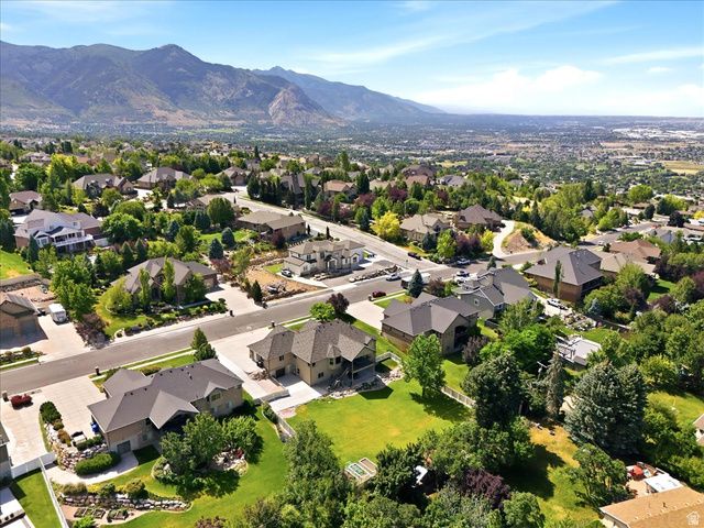 4245 N 300 W, Pleasant View, UT 84414