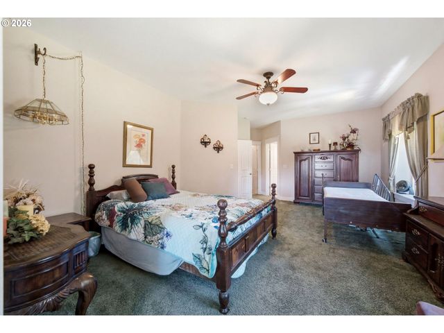 28515 Nw 51ST Ave, Ridgefield, WA 98642