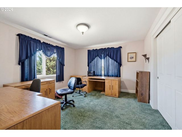 28515 Nw 51ST Ave, Ridgefield, WA 98642
