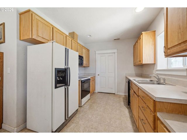 28515 Nw 51ST Ave, Ridgefield, WA 98642