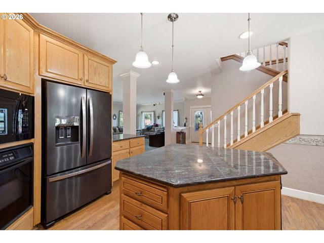 28515 Nw 51ST Ave, Ridgefield, WA 98642