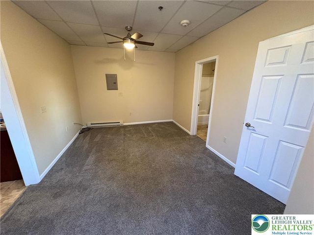 17 Belvidere Street 305, Nazareth Boro, PA 18064