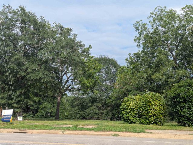 1624 Piedmont Highway, Piedmont, SC 29673